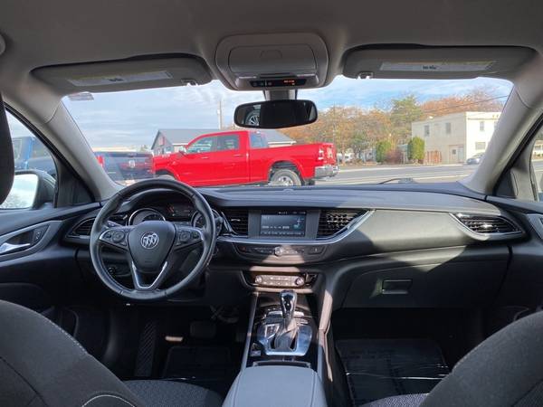 2018 Buick Regal Sportback 4dr Sedan Preferred FWD - cars & for sale in Wenatchee, WA – photo 21