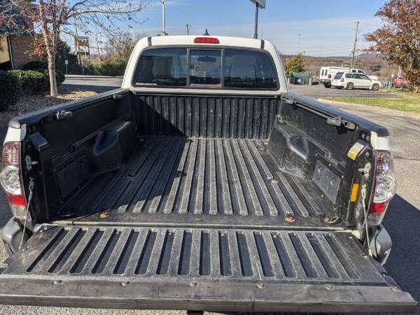 2015 Toyota Tacoma Access Cab 4x4 *Financing Available *Bad Credit... for sale in Knoxville, TN – photo 23
