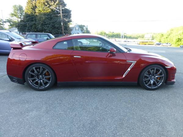 2015 NISSAN GT-R PREMIUM GTR - ONLY 11K MILES - FACTORY WARRANTY! for sale in Worcester, MA – photo 4