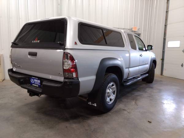 2011 TOYOTA TACOMA V6 4X4 23K MILES, 1 OWNER CLEAN - SEE PICS for sale in GLADSTONE, WI – photo 8