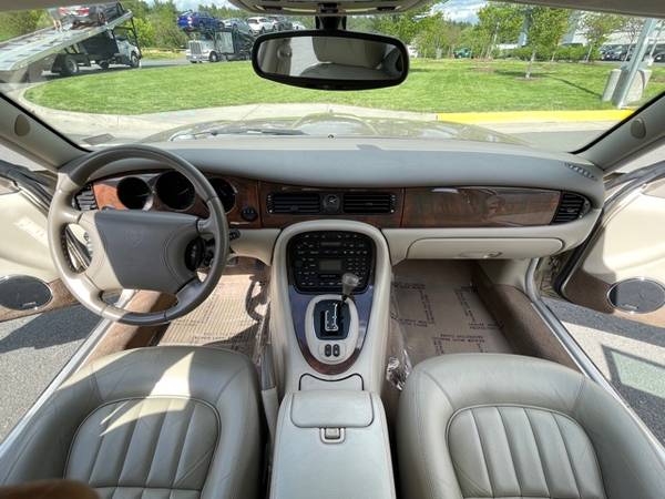 2000 Jaguar XJ8 - - by dealer - vehicle automotive sale for sale in CHANTILLY, District Of Columbia – photo 8