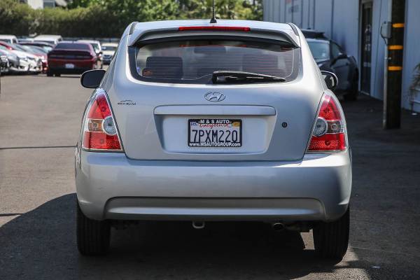 2010 Hyundai Accent GS hatchback Platinum Silver for sale in Sacramento , CA – photo 5