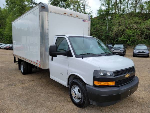 2019 Chevrolet Express Commercial Cutaway 16 FOOT BOX - cars & for sale in Other, TN – photo 3