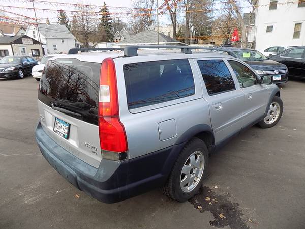 2004 Volvo XC70 Turbo (#8172) - cars & trucks - by dealer - vehicle... for sale in Minneapolis, MN – photo 5