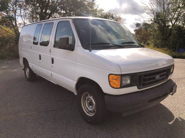 2003 Ford E 150 Cargo Van with only 104K miles for sale in Bayville, NJ – photo 3