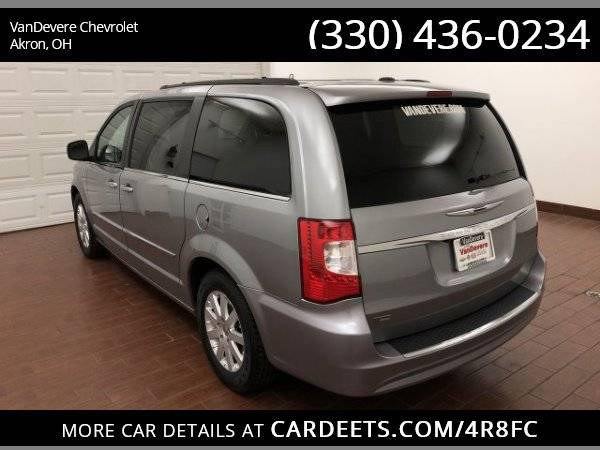 2014 Chrysler Town & Country Touring, Billet Silver Metallic Clearcoat for sale in Akron, OH – photo 5