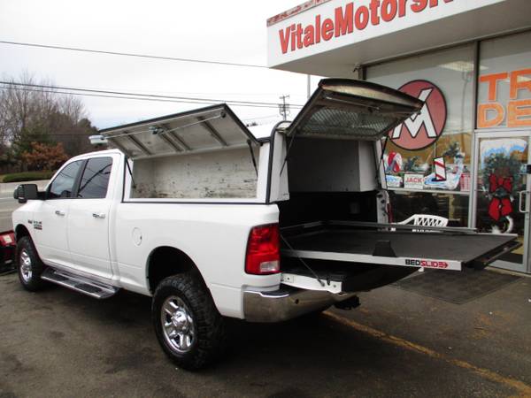 2017 RAM 2500 SLT CREW CAB 4X4 W/PLOW - - by dealer for sale in south amboy, WV – photo 5