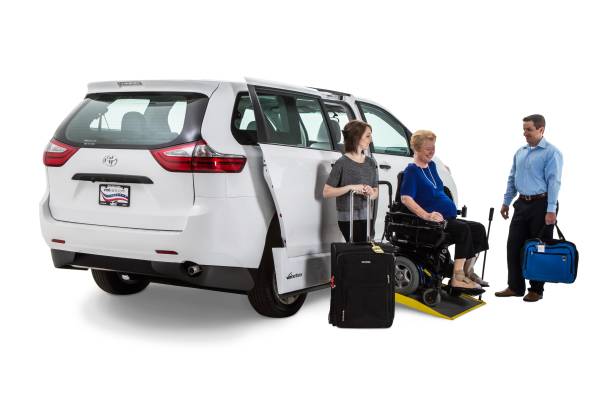 ADA Wheechair Accesible 2020 Toyota Sienna - - by for sale in Anchorage, AK – photo 11