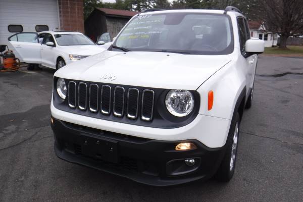 2016 Jeep Renegade Sport.....LOW MILEAGE, Loaded, Sunroof - cars &... for sale in Orange, MA – photo 2