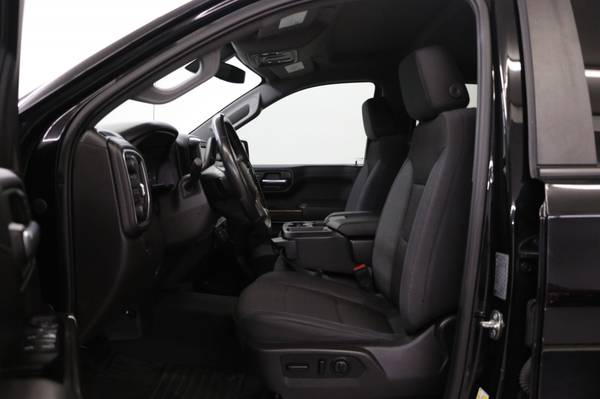 LIFTED Black on Black SILVERADO 2019 Chevrolet 1500 RST 4X4 4WD for sale in Clinton, GA – photo 4