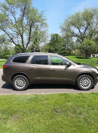 2008 Buick enclave Cxl - cars & trucks - by owner - vehicle... for sale in Hinsdale, IL – photo 5