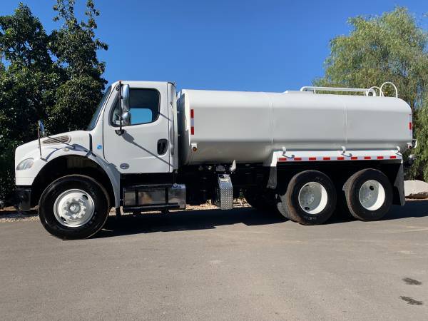 2013 FREIGHTLINER WATER TRUCK $65,000 OBO (BRAND NEW SYSTEM) CA OK -... for sale in Mentone, CA – photo 4