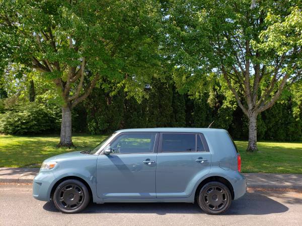 2008 Toyota scion xb 5 speed manual transmission low miles very nice for sale in Portland, OR – photo 6