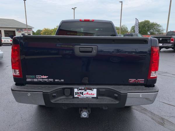 2011 GMC Sierra 1500 Ext Cab SLE 4WD - Extra clean! for sale in Oak Forest, IL – photo 6