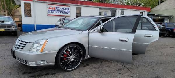 2008 Cadillac DTS - - by dealer - vehicle automotive for sale in Pontiac, MI – photo 18