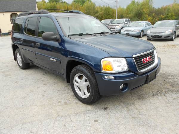 GMC Envoy XL 4WD One Owner 3rd Row Tow Pkg **1 Year Warranty*** for sale in Hampstead, MA – photo 3