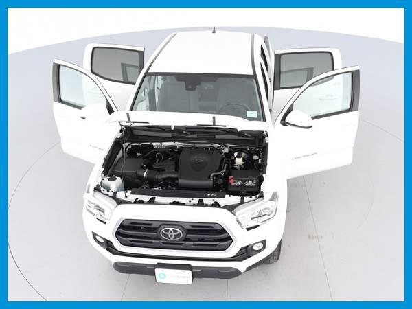 2018 Toyota Tacoma Double Cab TRD Sport Pickup 4D 5 ft pickup White for sale in New Haven, CT – photo 22