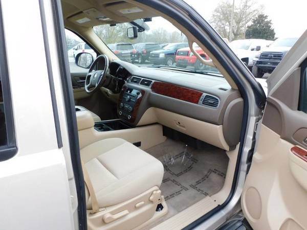 Chevrolet Tahoe 4wd LS SUV Used 1 Owner Chevy Truck Sport Utility V8... for sale in Danville, VA – photo 14