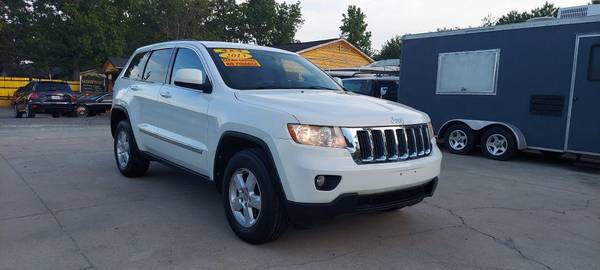 2013 JEEP GRAND CHEROKEE LAREDO - - by dealer for sale in Monroe, NC – photo 3