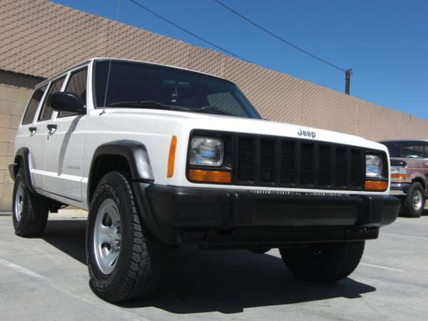 1998 JEEP CHEROKEE SPORT 4.0L 4WD, SUPER CLEAN, JUST SERVICED !!!! for sale in El Cajon, CA – photo 2