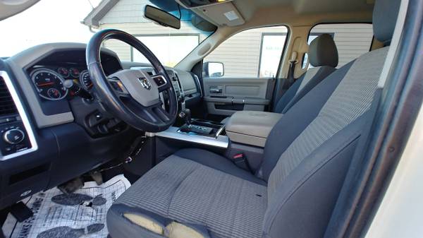 **PRICE-REDUCED!! 2009 Dodge Ram 1500 4WD Quad Cab 140.5" SLT for sale in Chesaning, MI – photo 6