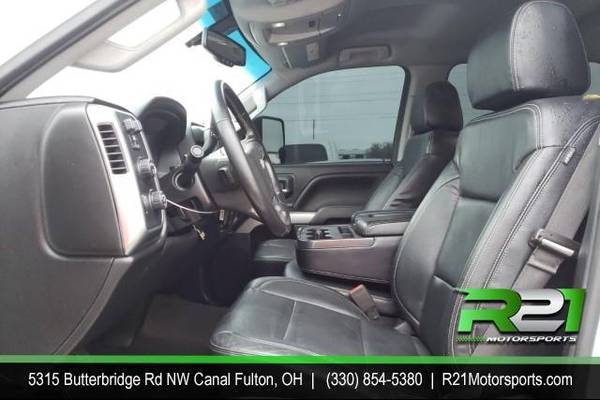 2017 Chevrolet Chevy Silverado 2500HD LT Crew Cab 4WD Your TRUCK... for sale in Canal Fulton, OH – photo 6