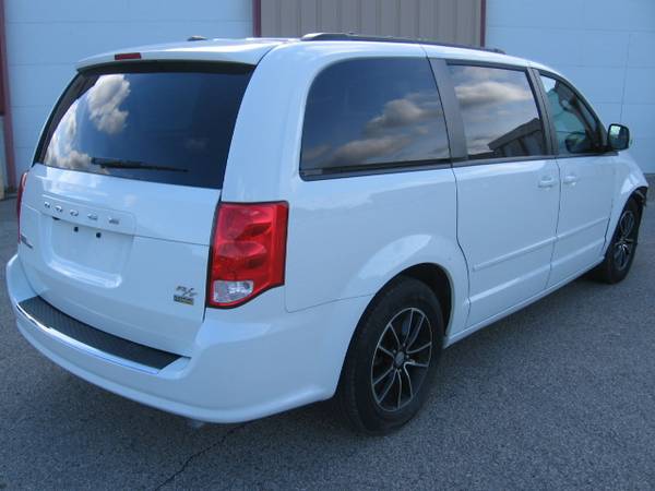 2016 Dodge Grand Caravan RT easy Repairable Leather for sale in Holmen, IA – photo 4