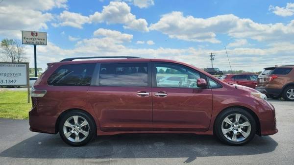 2013 Toyota Sienna SE - - by dealer - vehicle for sale in Georgetown, KY – photo 23
