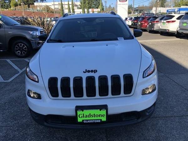 2017 Jeep Cherokee Sport CALL/TEXT - cars & trucks - by dealer -... for sale in Gladstone, OR – photo 8