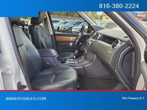 2013 Land Rover LR4 4WD HSE Sport Utility 4D Trades Welcome Financing for sale in Harrisonville, KS – photo 4