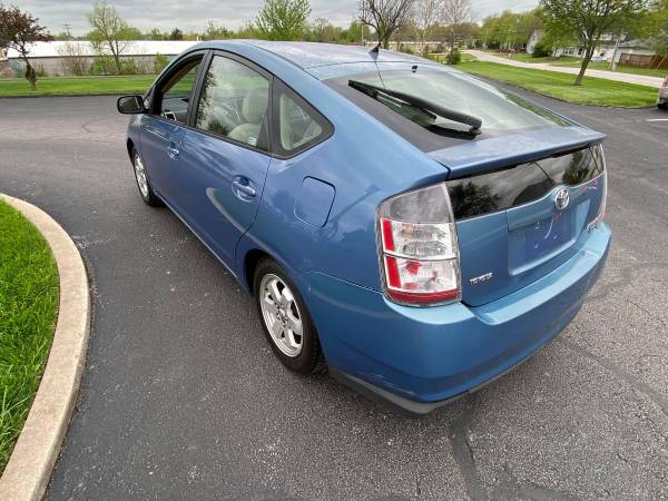 2005 Toyota Prius, up to 50 MPG! Warranty! - - by for sale in Fulton, MO – photo 2