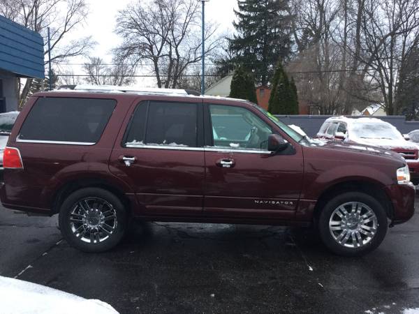 2012 Lincoln Navigator L AWD - cars & trucks - by dealer - vehicle... for sale in Dearing, MI – photo 2