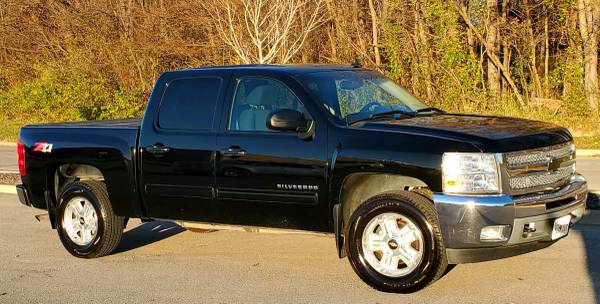 2013 Chevrolet 1500 LT - cars & trucks - by owner - vehicle... for sale in Iberia, MO – photo 2