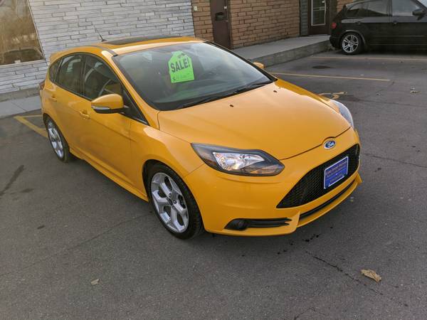 2013 Ford Focus ST - cars & trucks - by dealer - vehicle automotive... for sale in Evansdale, IA – photo 13
