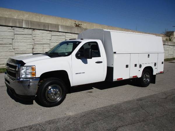 2011 CHEVY SILVERADO 3500HD *CUSTOM UTILITY BED*1 OWNER*MUST SEE!! -... for sale in Lake Saint Louis, MO – photo 2