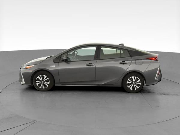 2017 Toyota Prius Prime Plus Hatchback 4D hatchback Gray - FINANCE -... for sale in Bakersfield, CA – photo 5