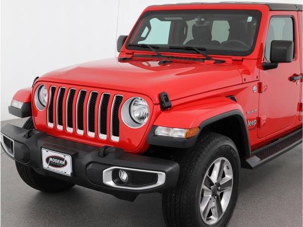 2020 Jeep Wrangler Unlimited Unlimited Sahara - - by for sale in Tyngsboro, MA – photo 9