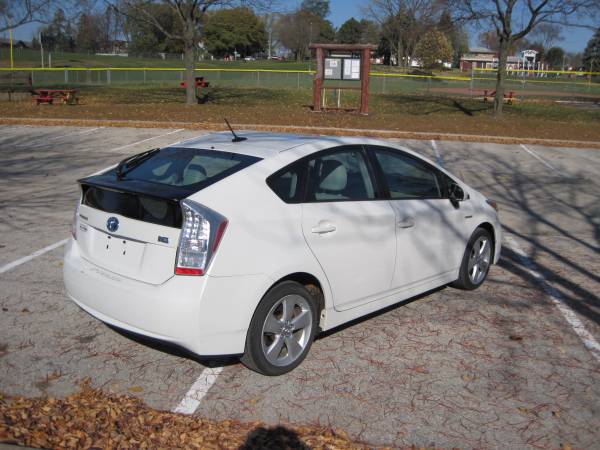 2010 Toyota Prius, 125Kmi, Leather, Bluetooth, AUX, 26 Hybrids Avail for sale in West Allis, WI – photo 5