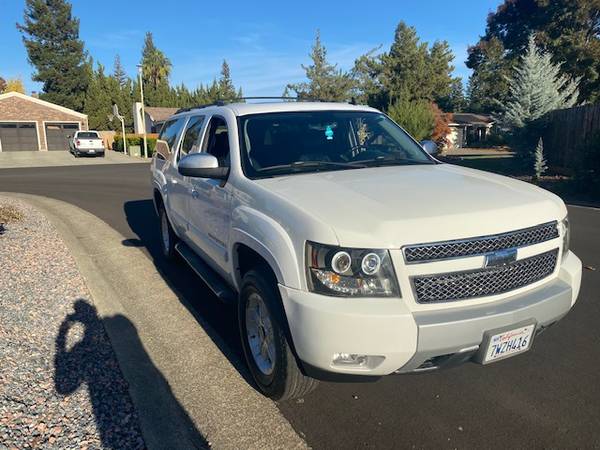 2007 CHEVY SUBURBAN Z71 CLEAN TITLE SMOGGED & TAGGED FULLY LOADED -... for sale in Represa, CA – photo 2