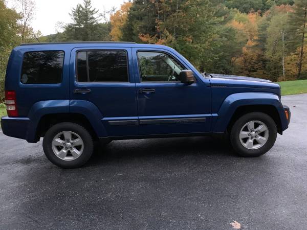 2009 Jeep Liberty for sale in Richmond, VT – photo 3