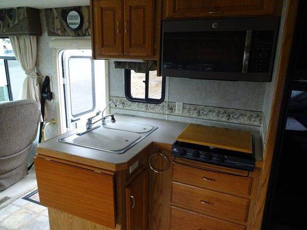 2004 Holiday Rambler Admiral SE Series M-30PDD Workhorse for sale in Rainier, OR – photo 12