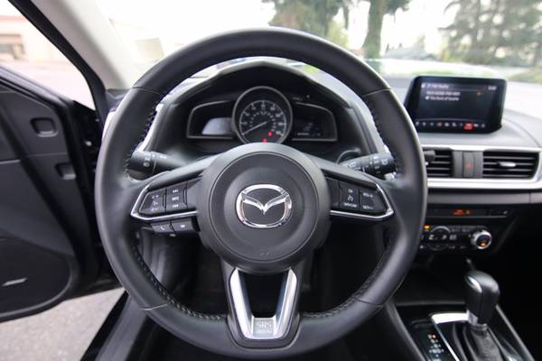 2018 Mazda Mazda3 5-Door Touring - - by dealer for sale in Fife, WA – photo 19