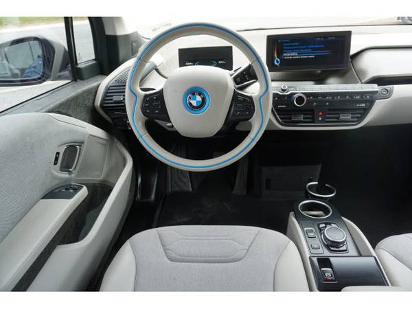 2015 BMW i3 Ionic Silver Metallic W/Bmw I Frozen Blue Accent - cars for sale in Easton, PA – photo 9