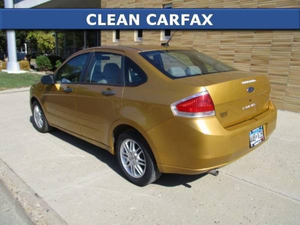 2009 Ford Focus SE - cars & trucks - by dealer - vehicle automotive... for sale in FAIRMONT, MN – photo 3