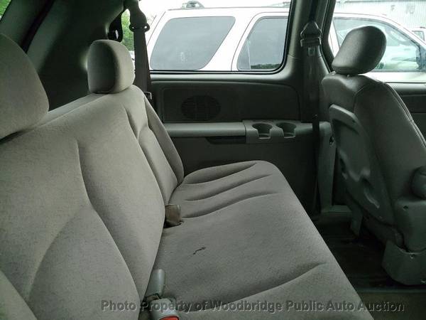 2004 Chrysler Town & Country 4dr LX FWD Gold for sale in Woodbridge, District Of Columbia – photo 6