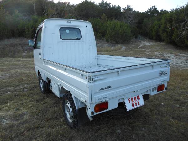 1996 White Mitsubishi - 4 X 4 / Hi Lo – VERY LOW MILES: 7500 miles -... for sale in Kempner, TX – photo 3