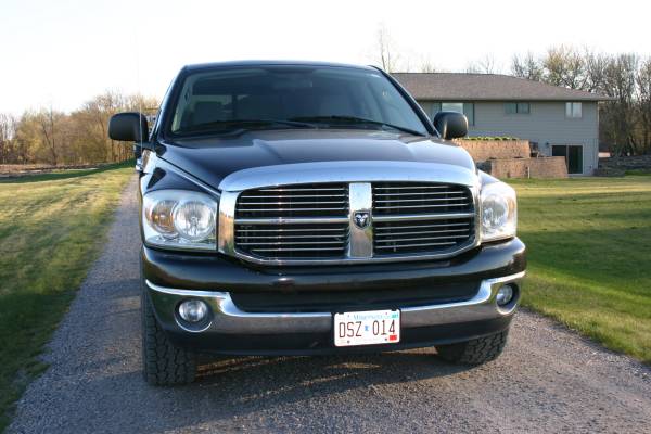 2008 Ram 1500 Quad Cab 4x4 with 5 7 MDS Hemi V8 - - by for sale in Cokato, MN – photo 22