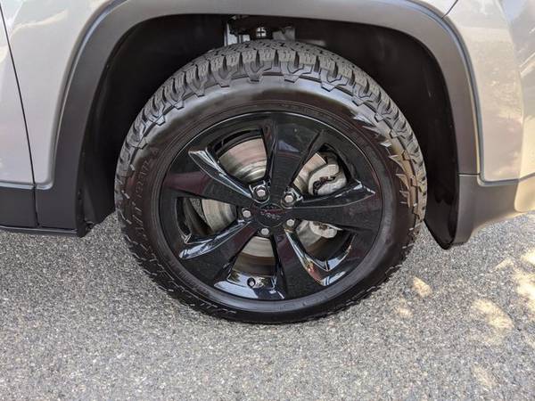 2017 Jeep Cherokee Altitude SKU: HW654738 SUV - - by for sale in Irvine, CA – photo 22