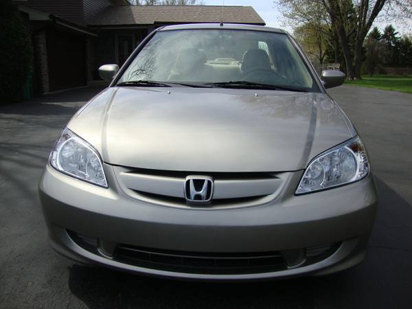 2005 Honda Civic Hybrid (1 Owner/106, 000 miles/Excellent Condition) for sale in Northbrook, IL – photo 11