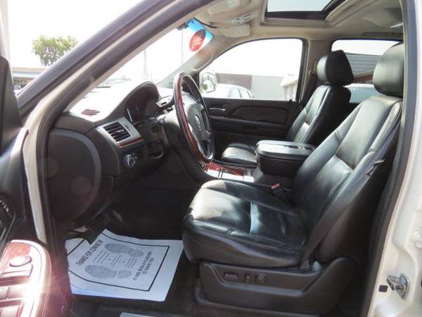 2007 Cadillac Escalade Base - $499 Down Drives Today W.A.C.! - cars... for sale in Toledo, OH – photo 7